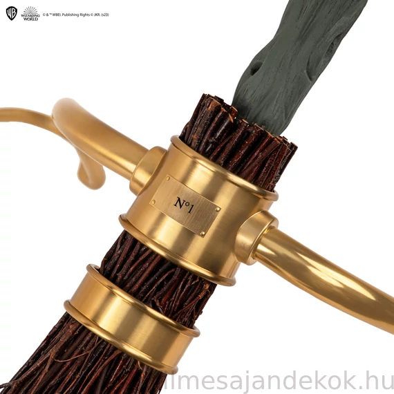 Harry Potter Firebolt - Tűzvillám seprű – Limitált kiadású replika, 165 cm